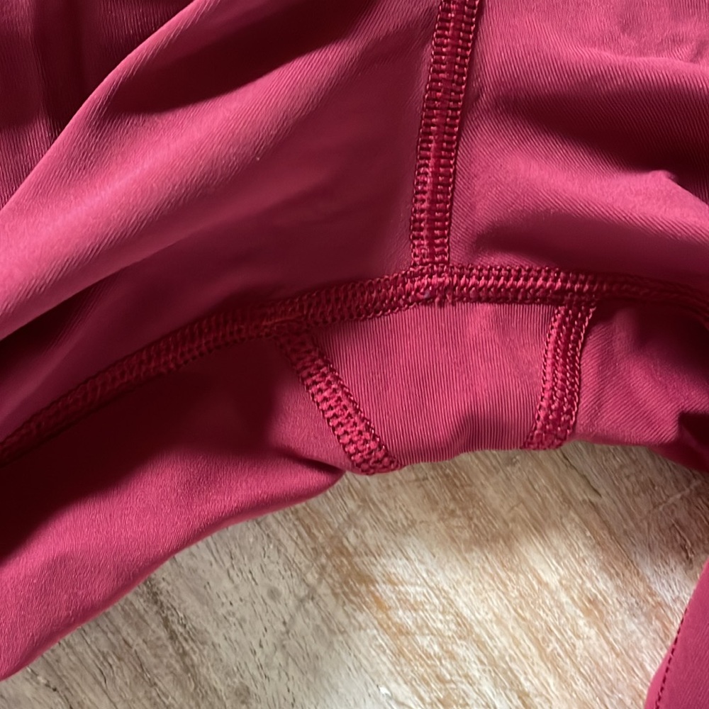 Lululemon Run with the sun tight - Picture 10 of 16